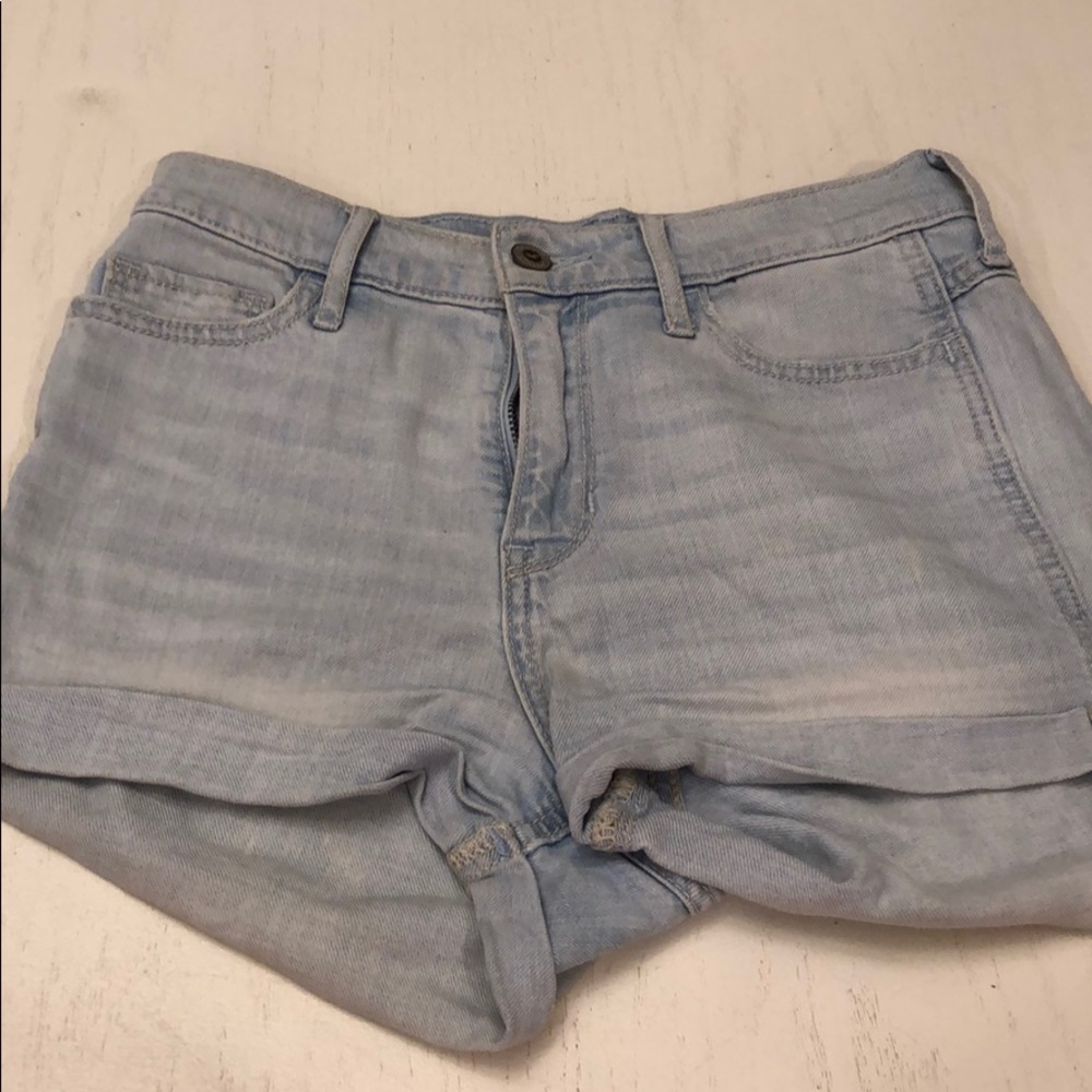 Hollister light wash denim short size 1